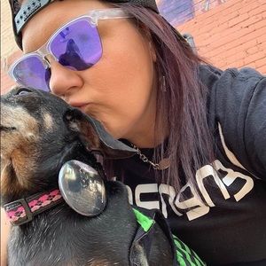 Meet your Posher, Shelly